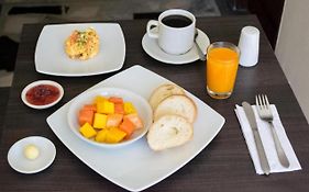 Ayenda Hotel Carivdi